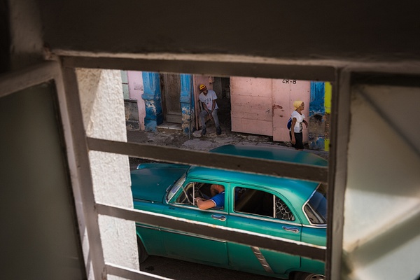 Window to the past - Cuba - Sten Pechner