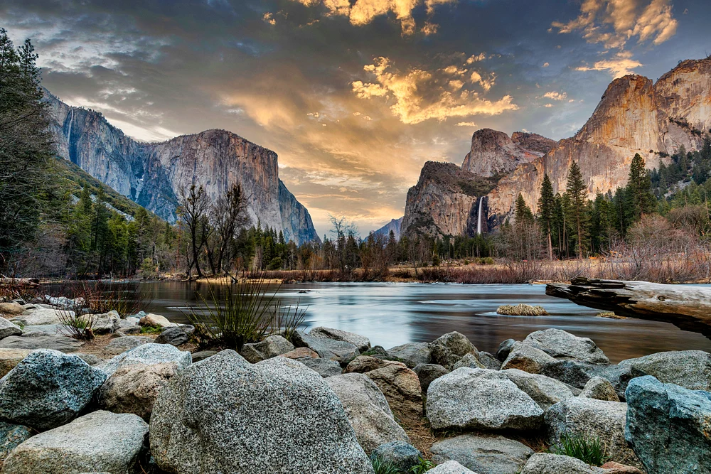 Yosemite National Park at sunset