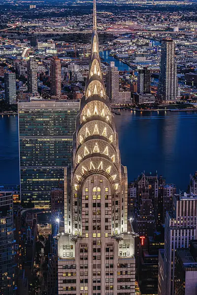 Chrysler Building and UN - New York by...