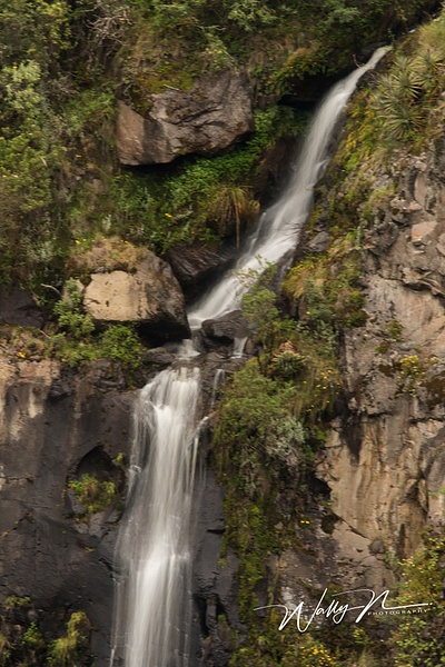Waterfall, Ecuador_0R8A0672 - Walter Nussbaumer