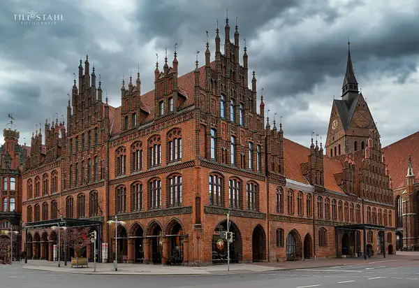 Altes Rathaus by Till Stahl