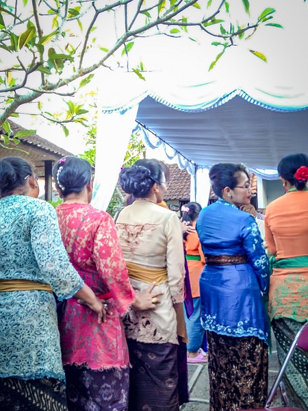 At a wedding ceremony- Ubud, Bali   IMG_2362 - Christine van Roggen 