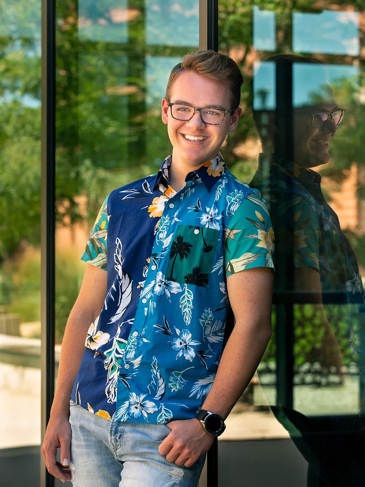Senior Devin 2145 PRT