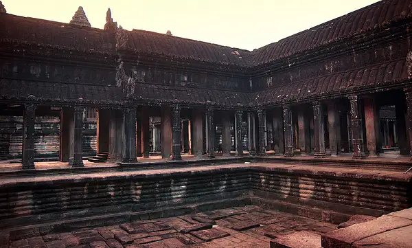 2012-04-Angkor-Wat-0014-res by MariaMurashova