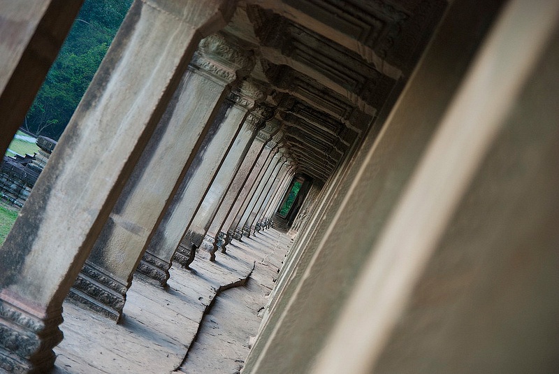 2012-04-Angkor-Wat-0079-res
