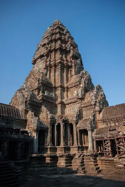 2012-04-Angkor-Wat-0120-res by MariaMurashova