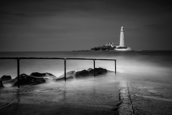 St Mary's Lighthouse, Whitley bay - Monochrome - David Queenan Photography