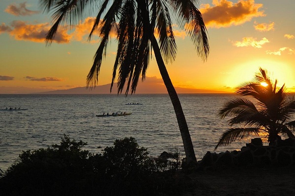 Maui Outrigger Surprise - Sunsets - FJ Shacklett Photography 