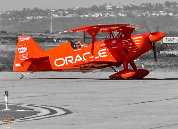 Oracle Stunt Plane - Airshows - FJ Shacklett Photography