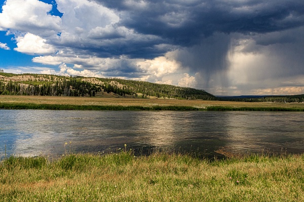 Yellowstone - Landscape - Saddle Rock Photography 
