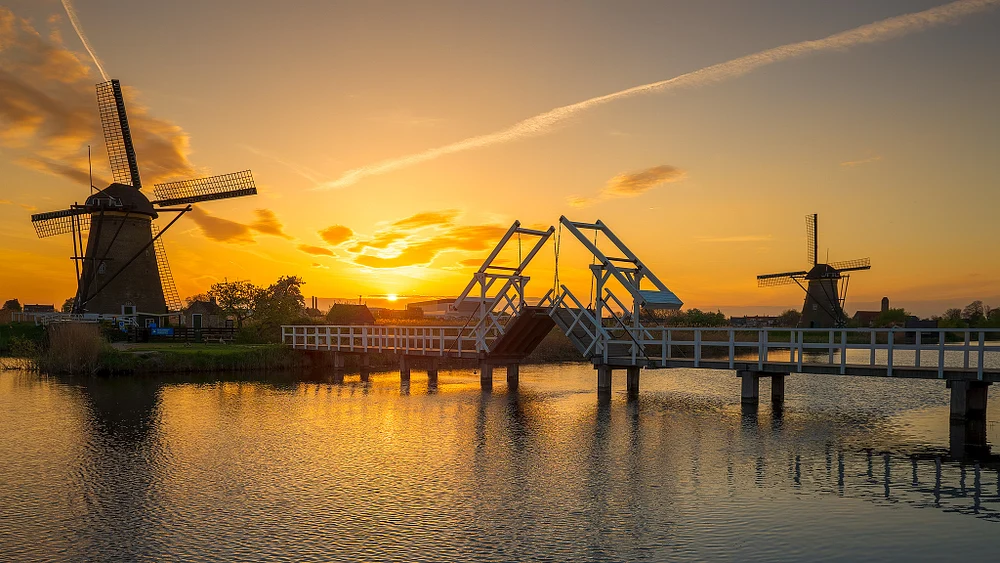 Hollande-moulin-Sunset