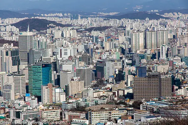 Seoul: height by Sergey Kokovenko by Sergey Kokovenko