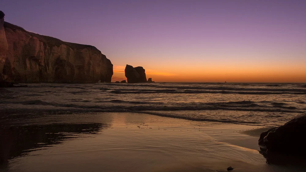 Tunnel Beach