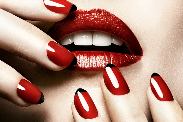 Closeup_Lips - Glamour - Lindsay Adler Beauty Photographer 