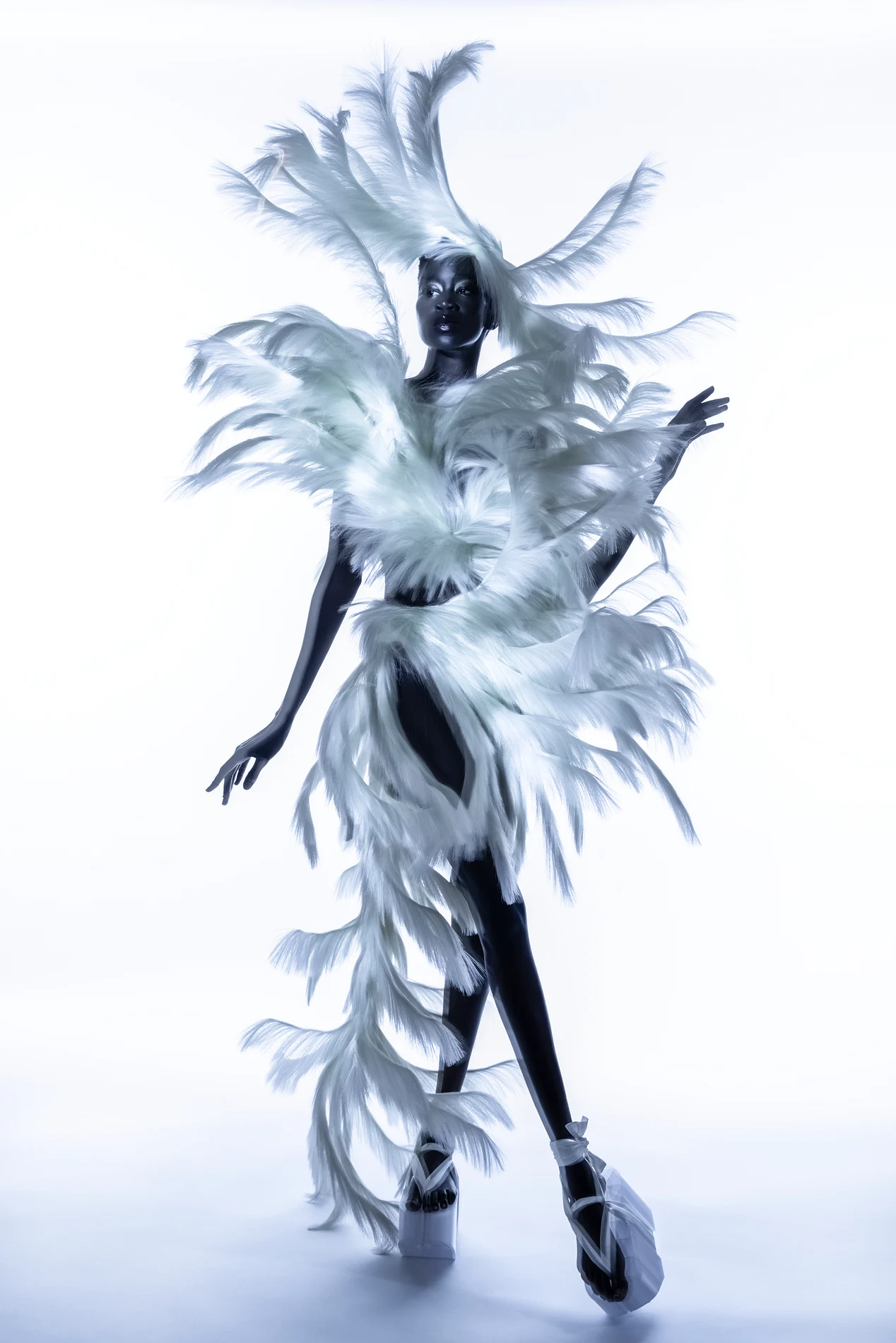 20221215_LeverCouture0636 - Ava: Vogue Ukraine - Lindsay Adler