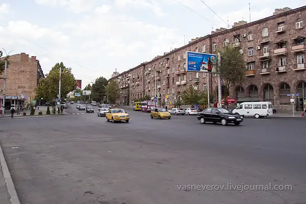 Erevan_10_2012-014 by vasneverov