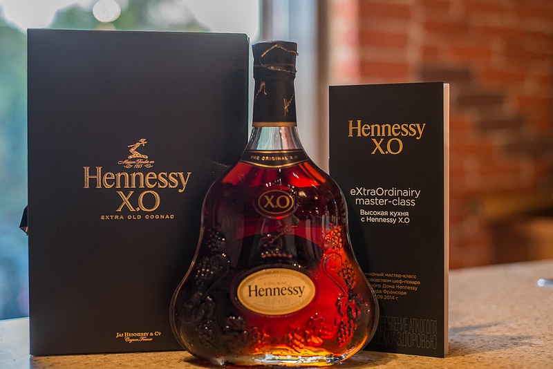 Hennessy_60