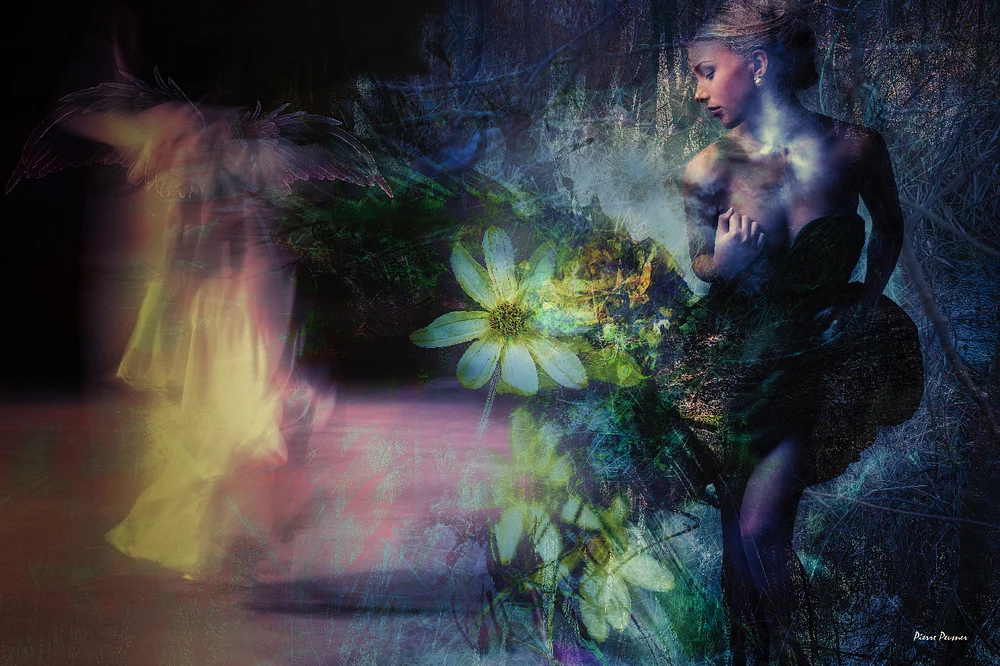 VENUS DANCING WITH GHOST