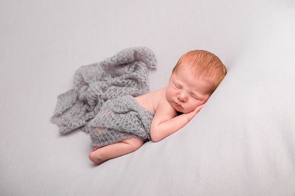 newborn-photography-hudersfield-1024 - GillianDevine