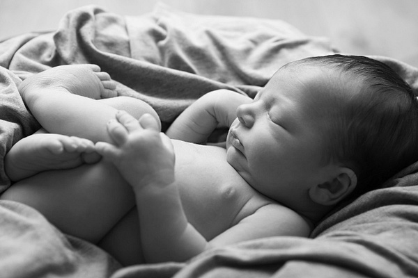 newborn-photography-hudersfield-1034 - GillianDevine