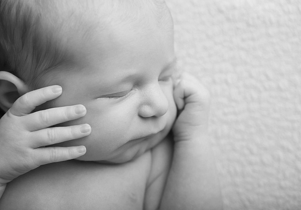 newborn-photography-hudersfield-1035 - GillianDevine