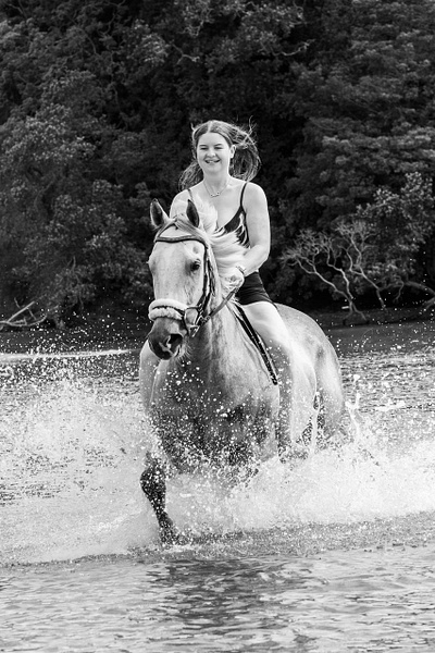 Georgia - Portraits - Kelly Haybittle UNIT FILM STILLS Photographer