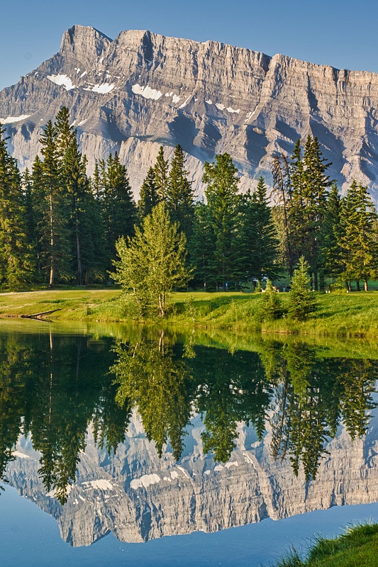 Rundle Relflection
