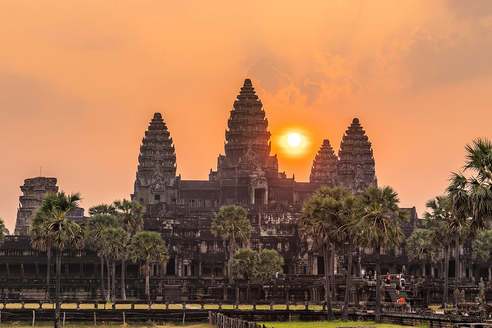 MaureenMai_AnkorWat-2