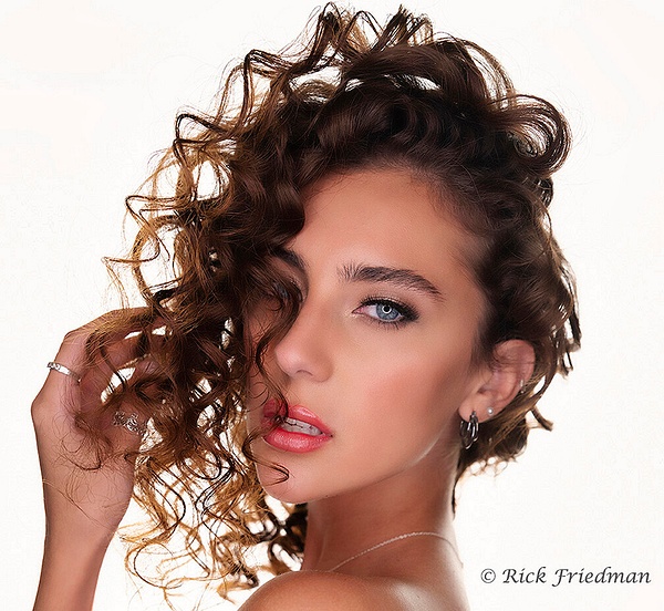 Model Julianna Nicole with curly hair  by Rick Friedman - Rick Friedman Photography