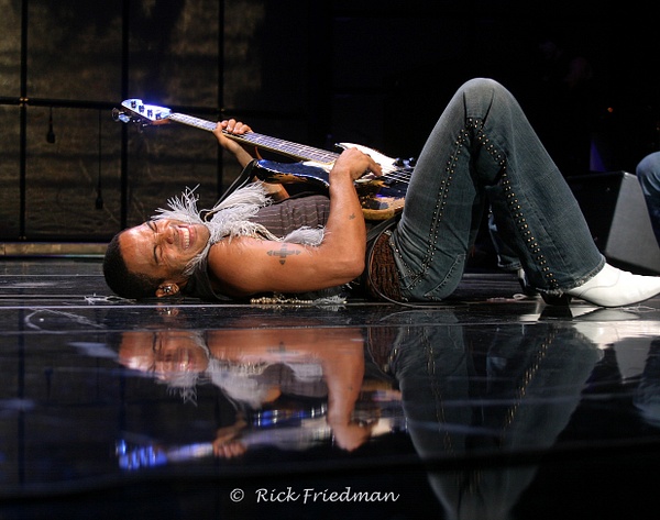 Lenny Kravitz by Rick Friedman - Rick & Rick Photo Workshops