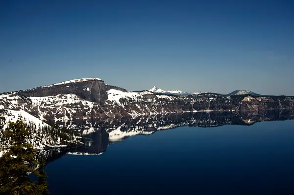 The Rim at Crater Lake by Donna Elliot