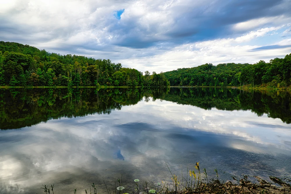 Lake Hope_VAN3497_Luminar Neo