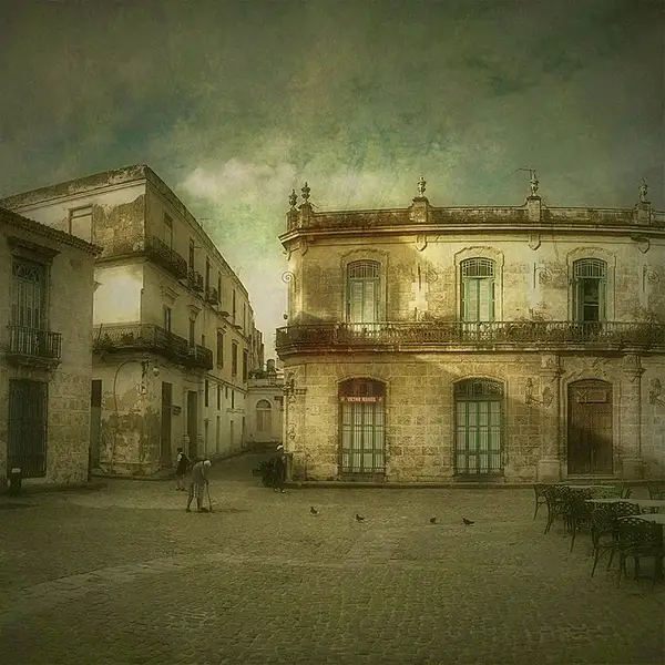7_Cathedral_Square_Old_Havana_Cuba by Rad Drew