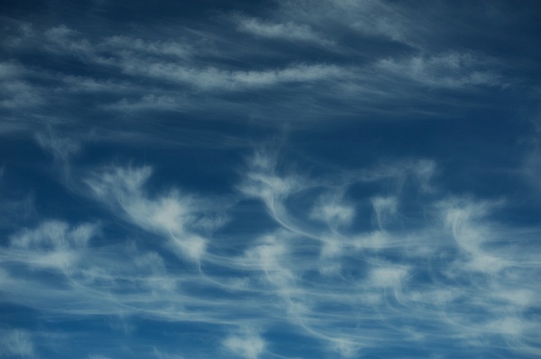 Mares Tails - High Clouds at Sky and Cloud