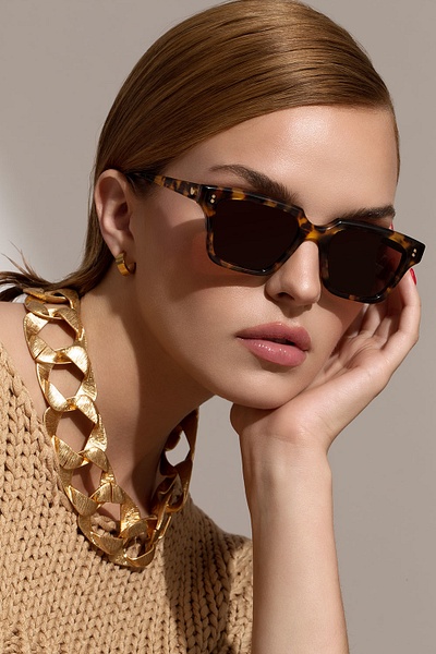 LaurelBlack-BeautyPhotography-sunglasses1 - Laurel Black