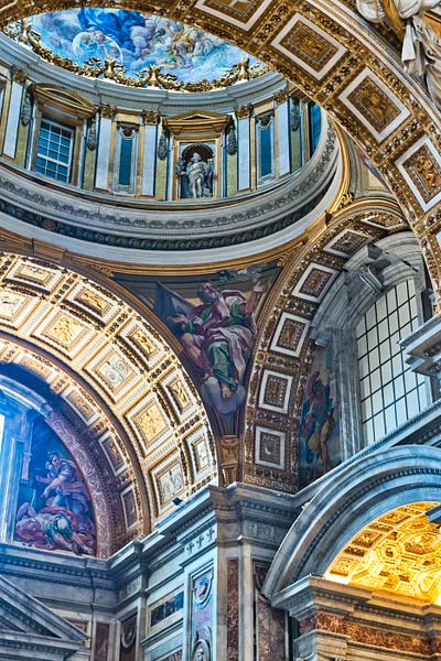 St. Peters Cathedral Italy - Eric Eggly 