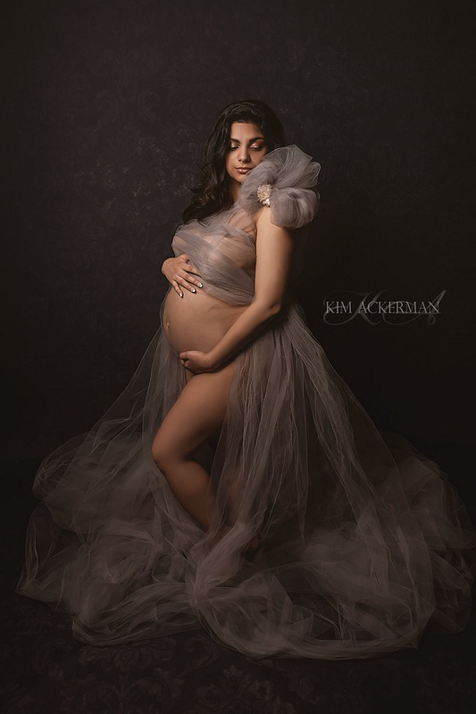 custom gown maternity