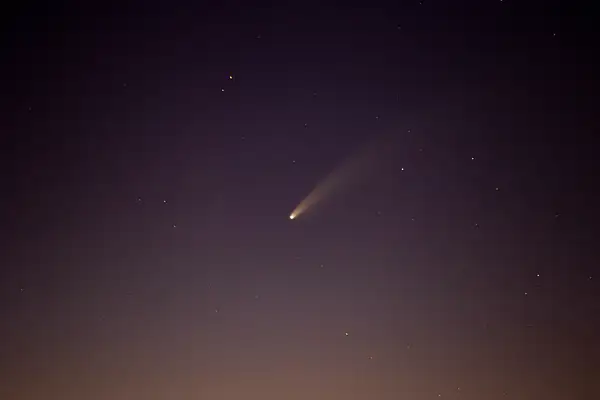 Comet Neowise 7/14 by James Soares
