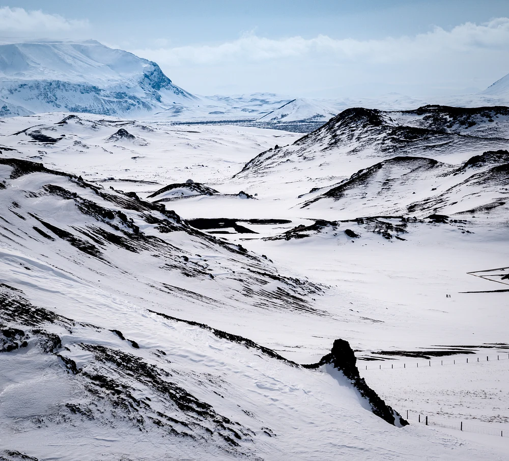 Expansive Snow-Covered Terrain in Iceland