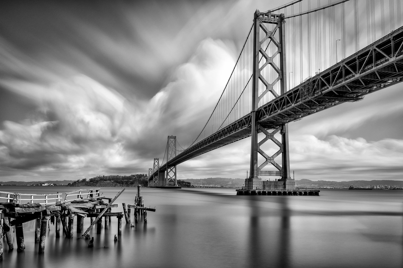 3 Reasons Why You Should Try Black-and-White Photography