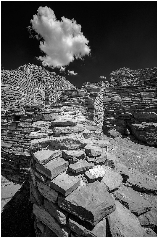 BW_CLOUDS2_STAIRS_Sed_ PM_576__8_10_22_ copy