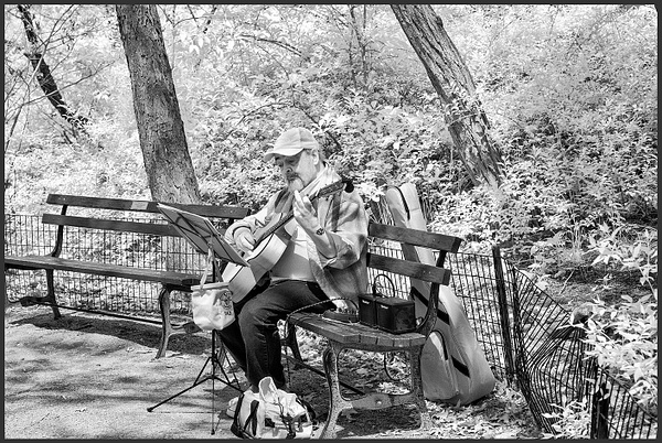 CP GUITAR PLAYER_NYC_4_26_23_Wed_1208 copy - PEOPLE - Norm Solomon Photography