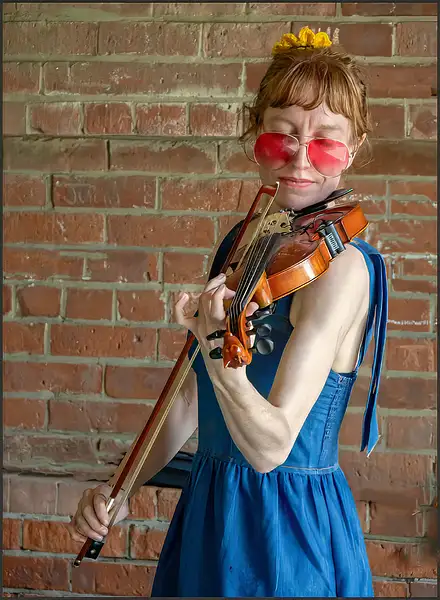 Central Park Violinist_DENOISED__121_07_17_13 by...