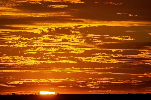 ULURU SUNSET_AuNz_2026_48 copy by NormSolomon