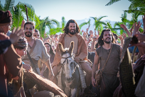 MK244069 - Jesus Images - Knucklehead Ministries
