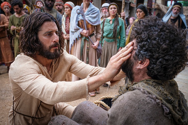 Day16-238333 - Jesus Images - Knucklehead Ministries