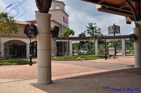 Johor Premium Outlets by ice15man