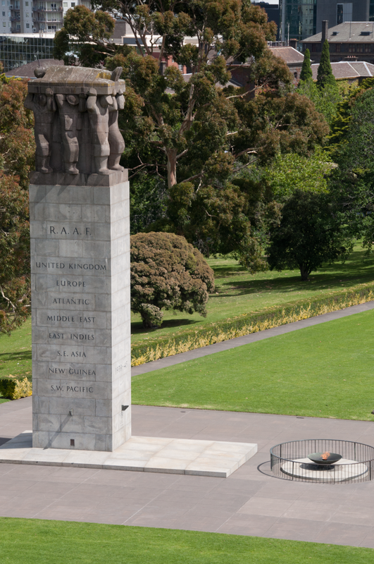 Statue at the Melbourne War Memorial