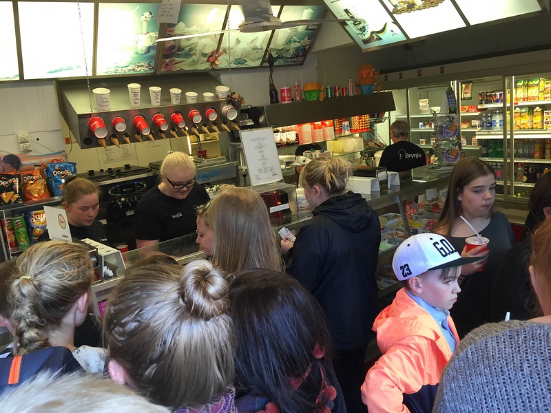Back to Akureyri and Brynja, with many people delighted to get ice cream
