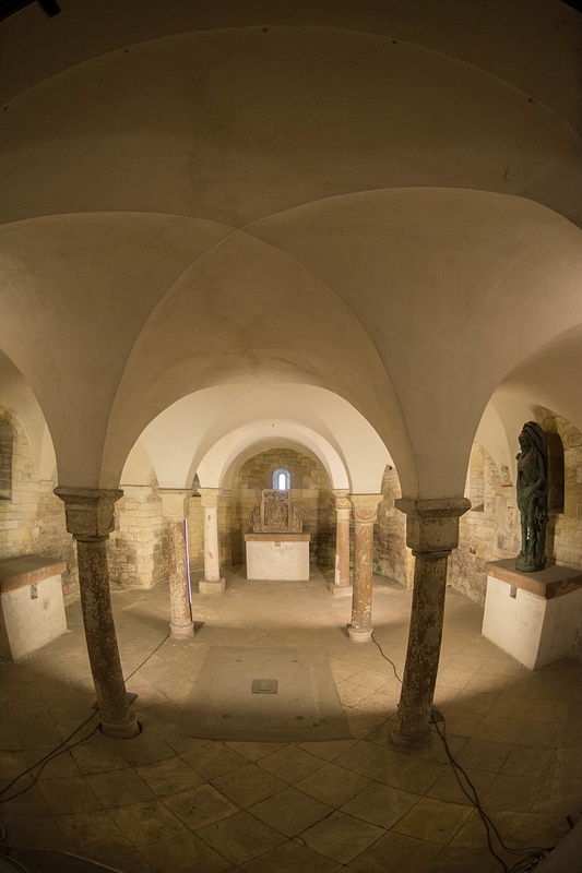 Crypt underneath the apse, St. George's Basilica.